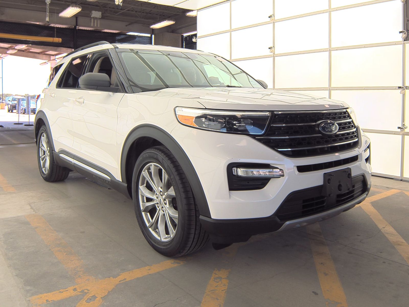 2020 Ford Explorer XLT RWD