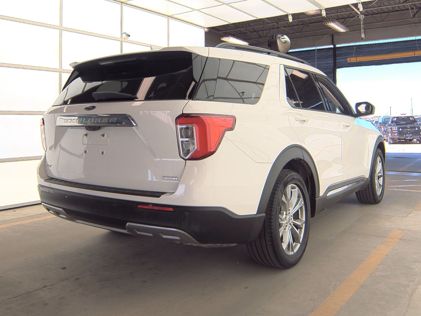 2020 Ford Explorer XLT RWD