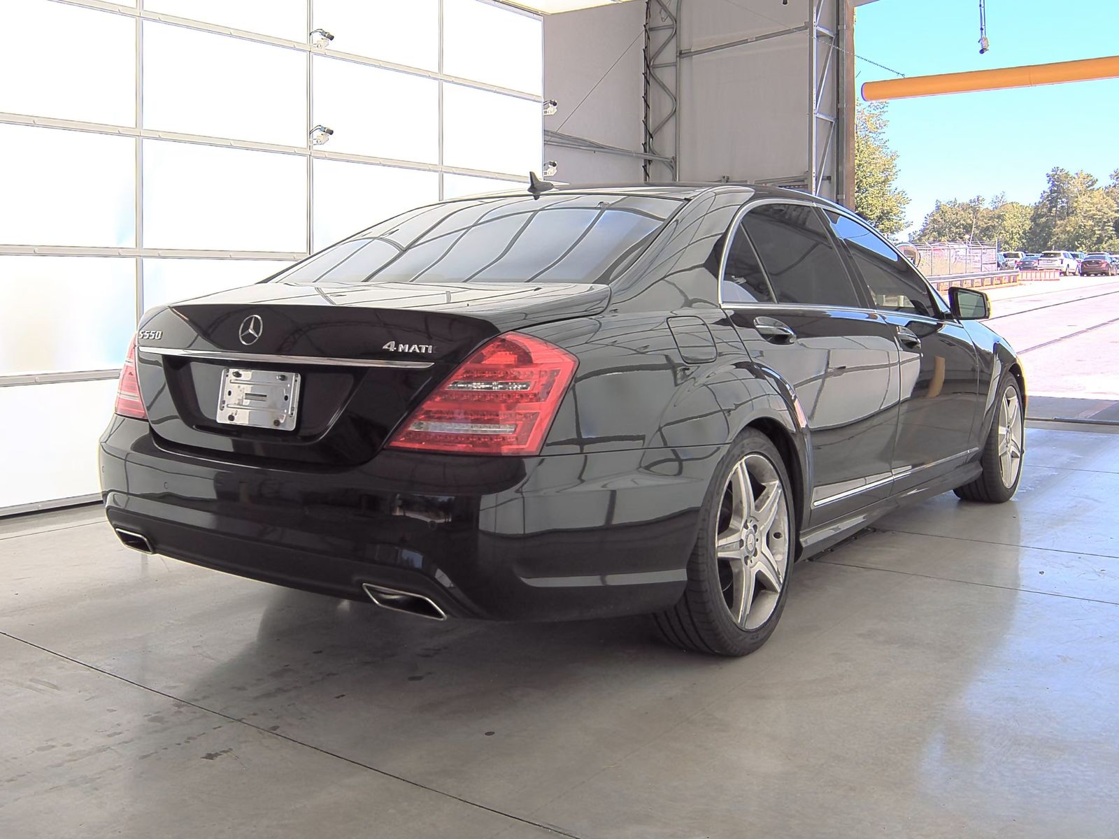 2010 Mercedes-Benz S-Class S 550 AWD
