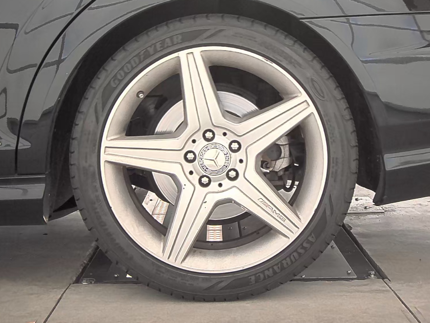 2010 Mercedes-Benz S-Class S 550 AWD