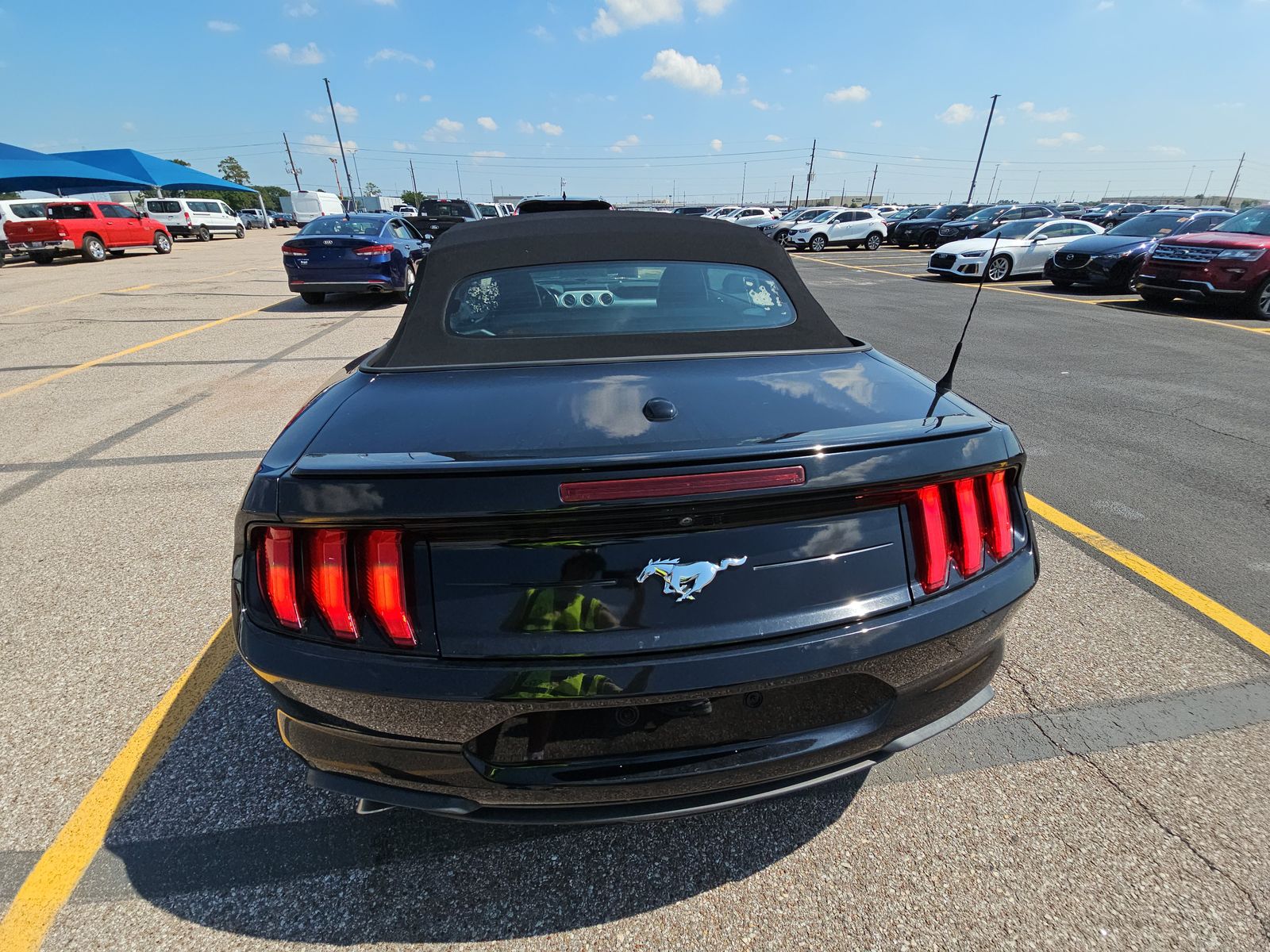2020 Ford Mustang EcoBoost Premium RWD