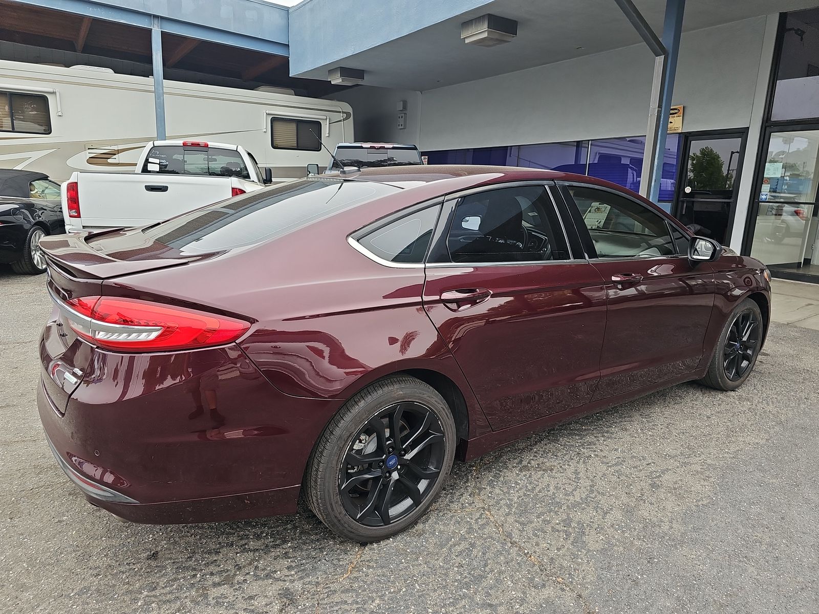 2017 Ford Fusion SE FWD