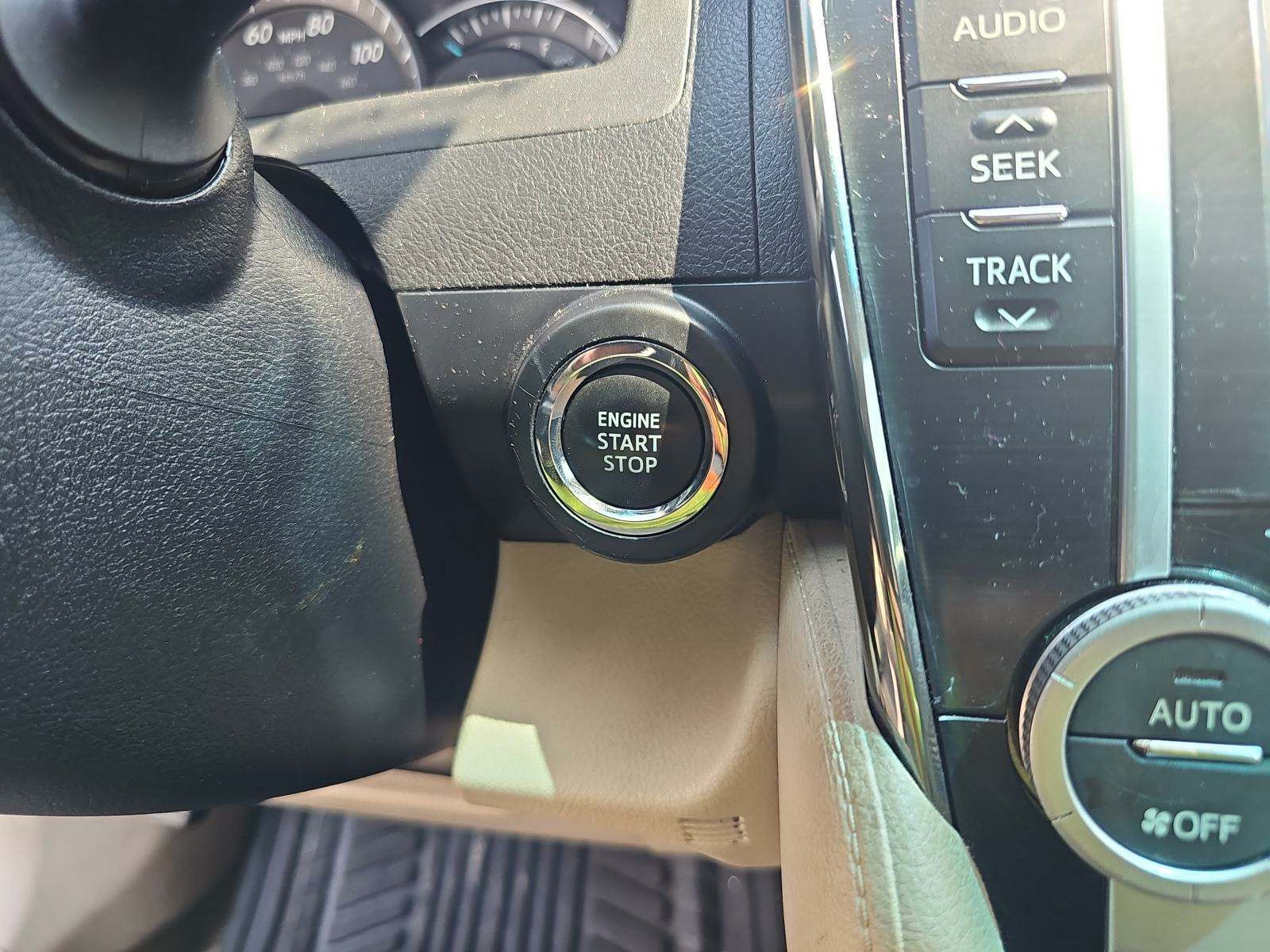 2014 Toyota Camry XLE FWD