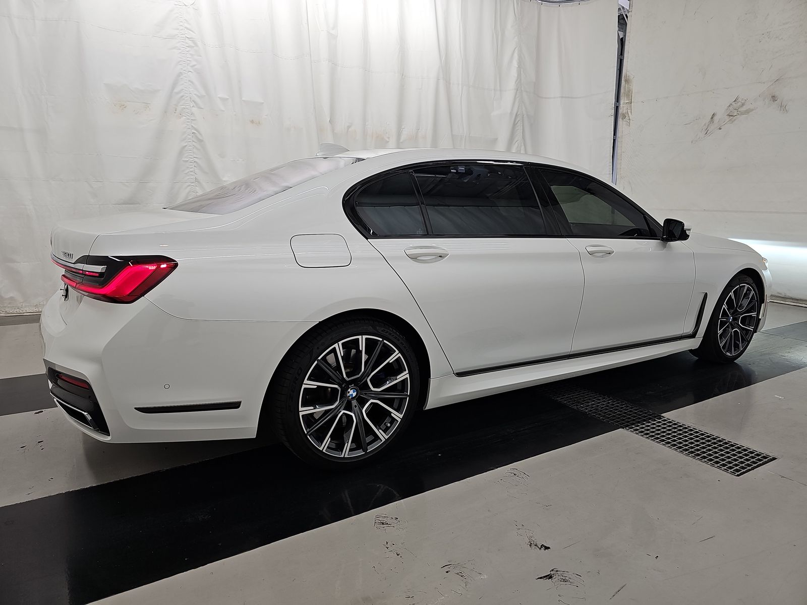 2022 BMW 7 Series 750i xDrive AWD