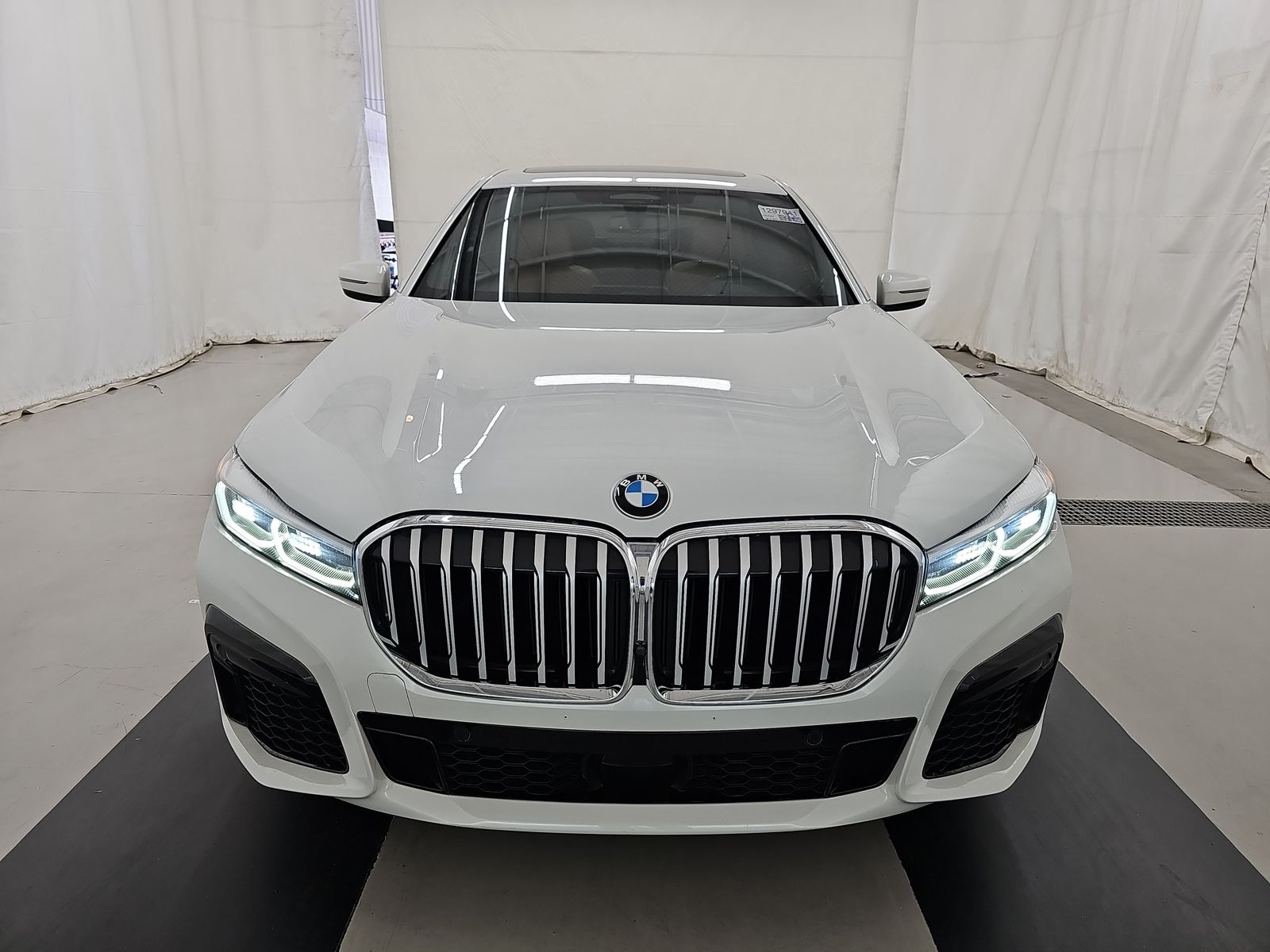 2022 BMW 7 Series 750i xDrive AWD