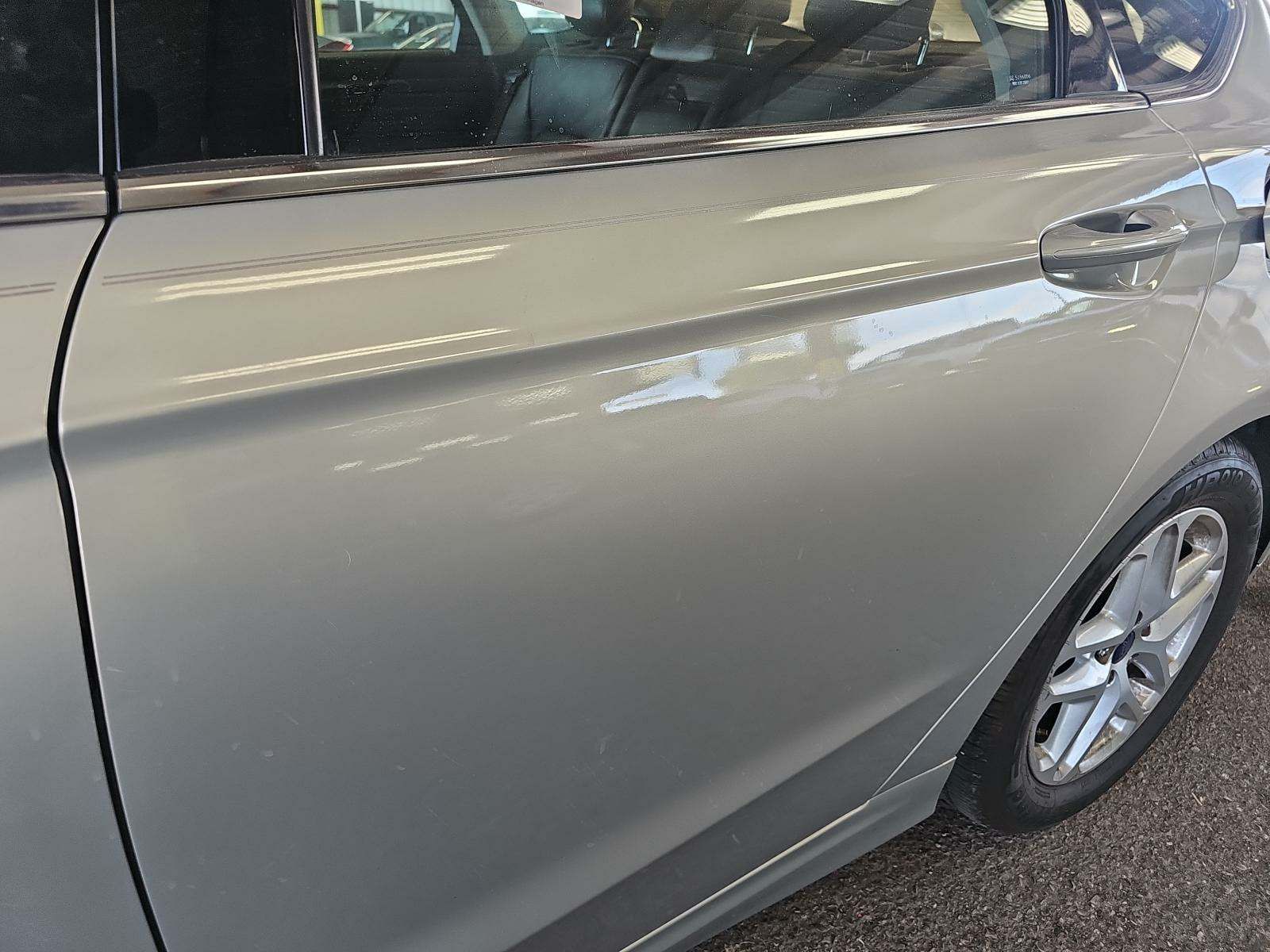 2015 Ford Fusion SE FWD
