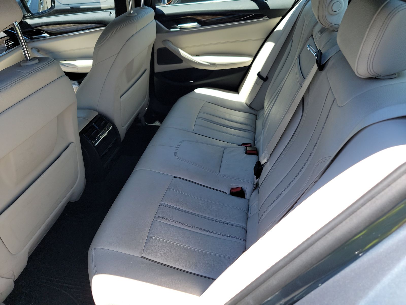 2018 BMW 5 Series 540i RWD