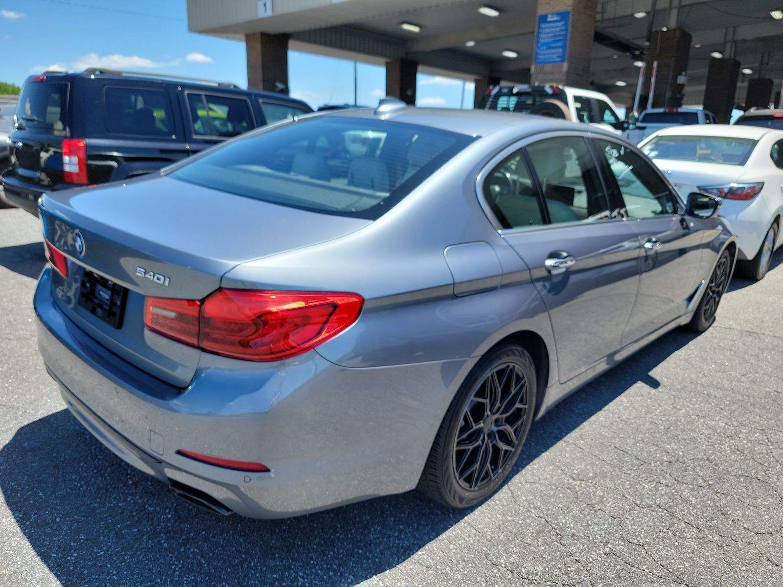 2018 BMW 5 Series 540i RWD