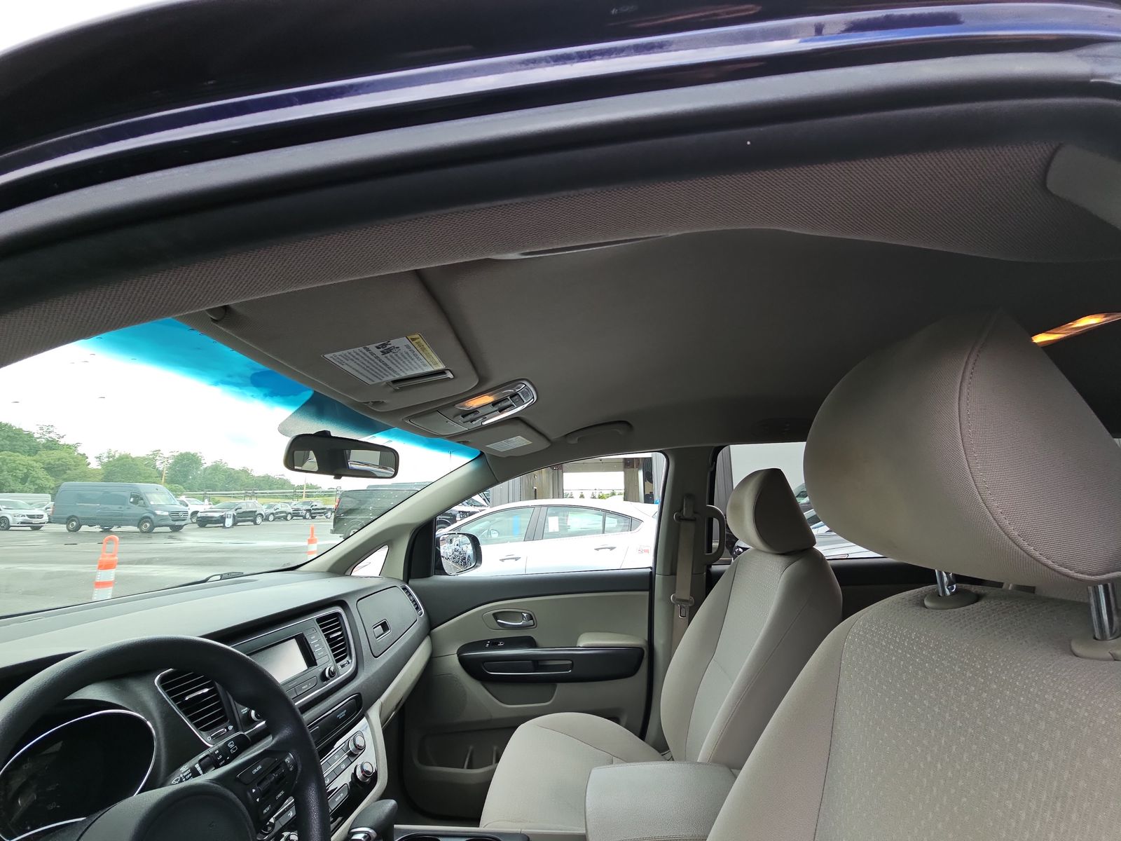 2018 Kia Sedona LX FWD