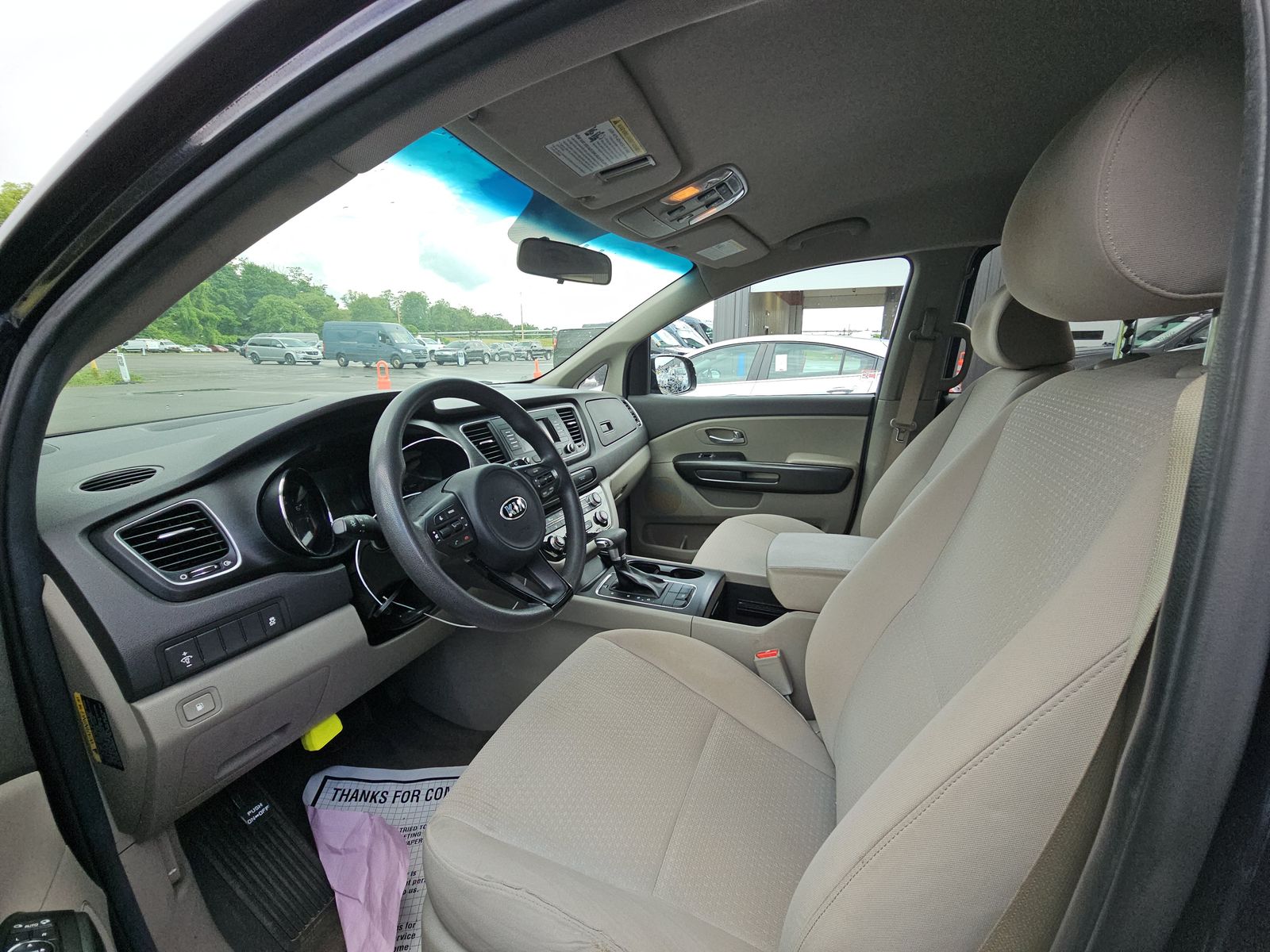 2018 Kia Sedona LX FWD