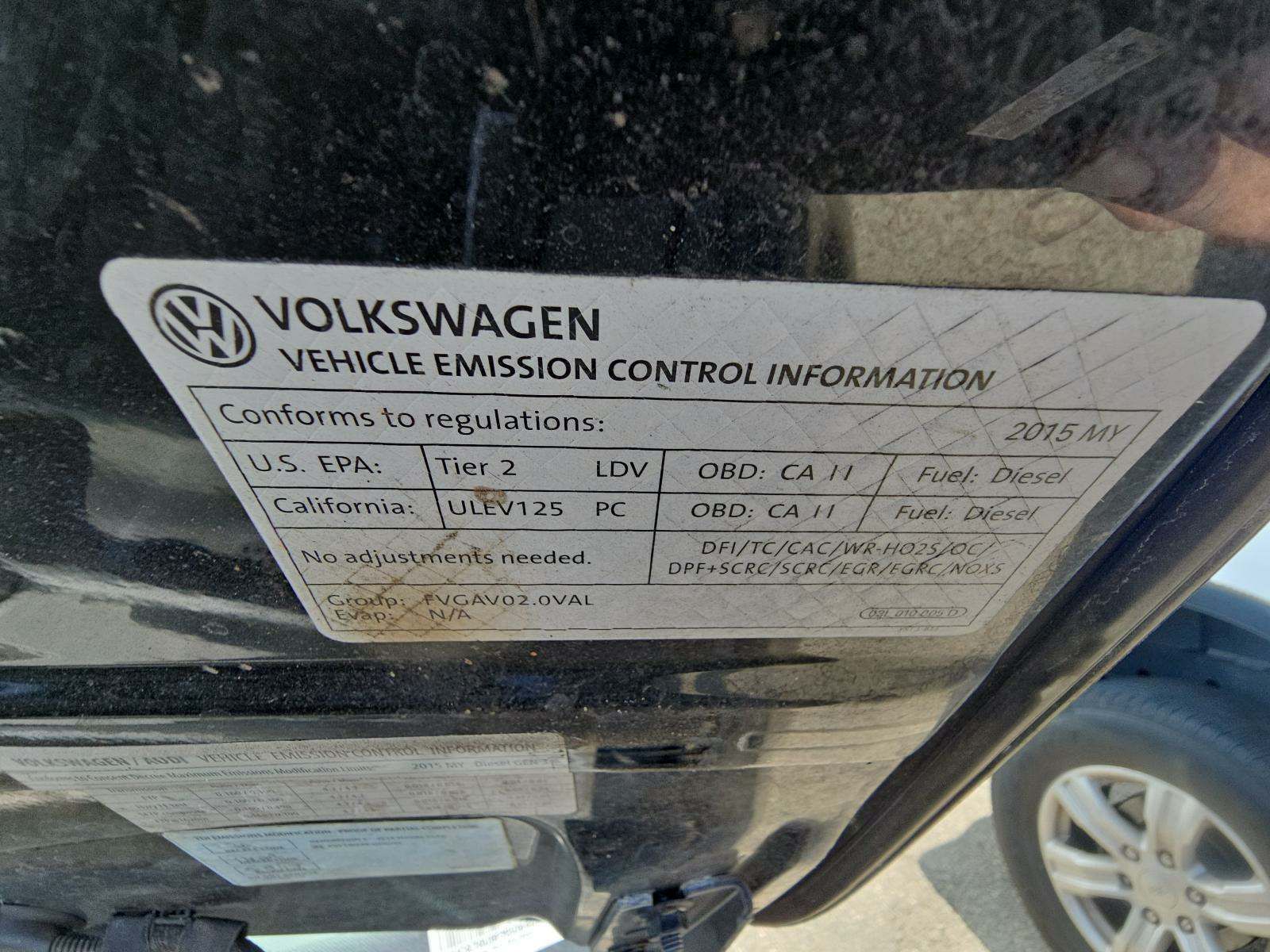 2015 Volkswagen Golf 2.0L TDI SE FWD