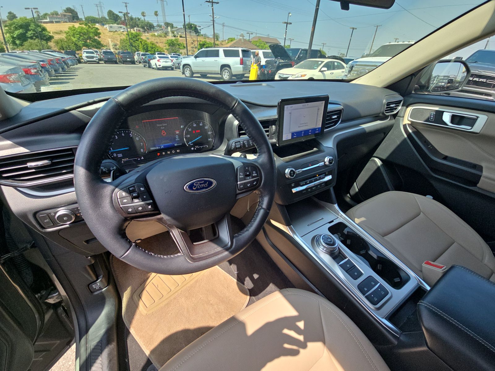 2020 Ford Explorer XLT RWD