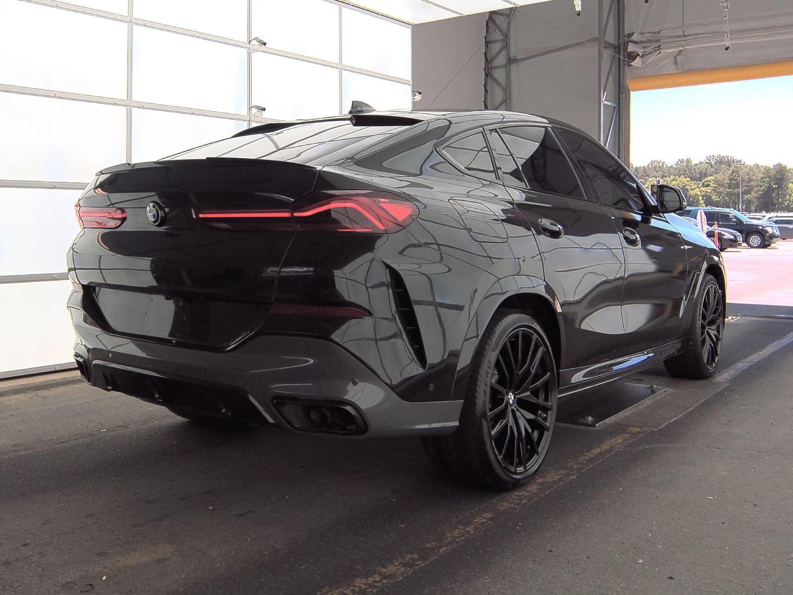 2020 BMW X6 M50i AWD