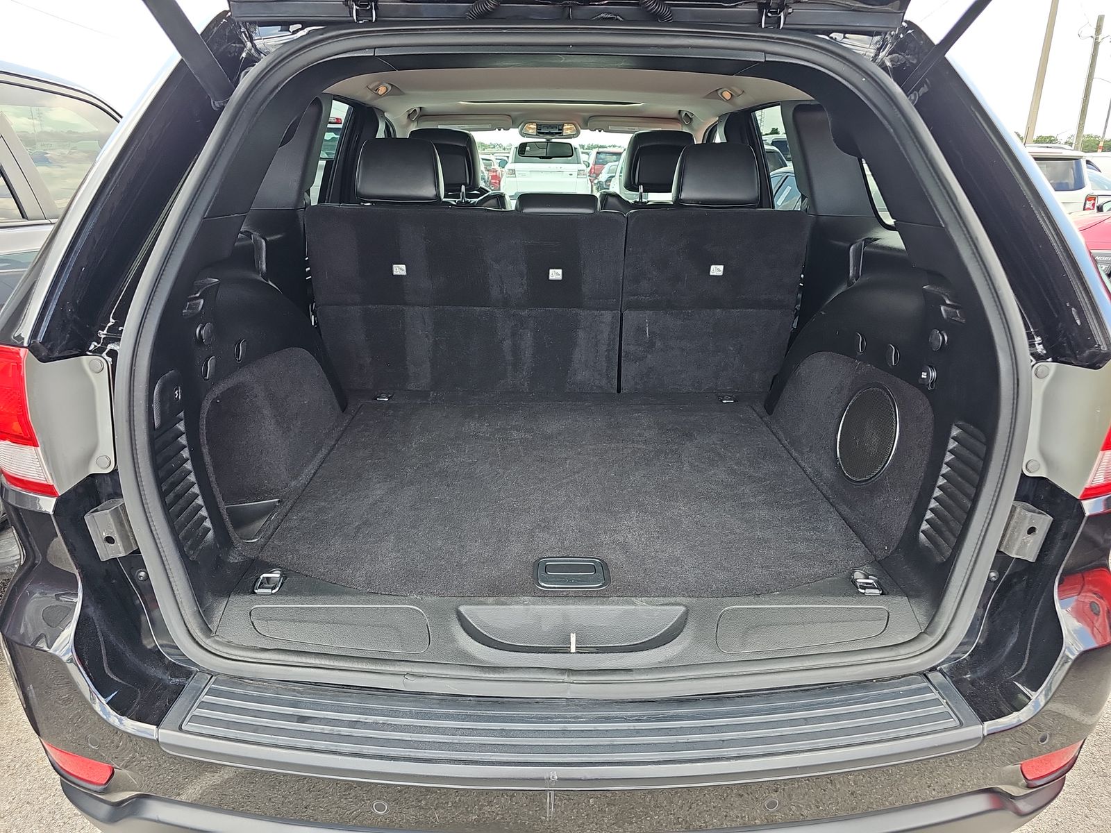 2012 Jeep Grand Cherokee Laredo RWD