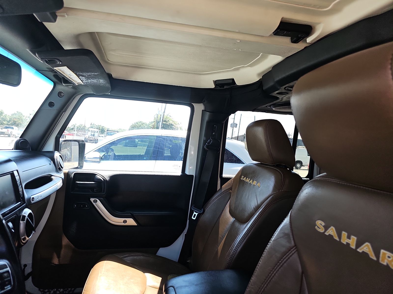 2014 Jeep Wrangler Unlimited Sahara AWD
