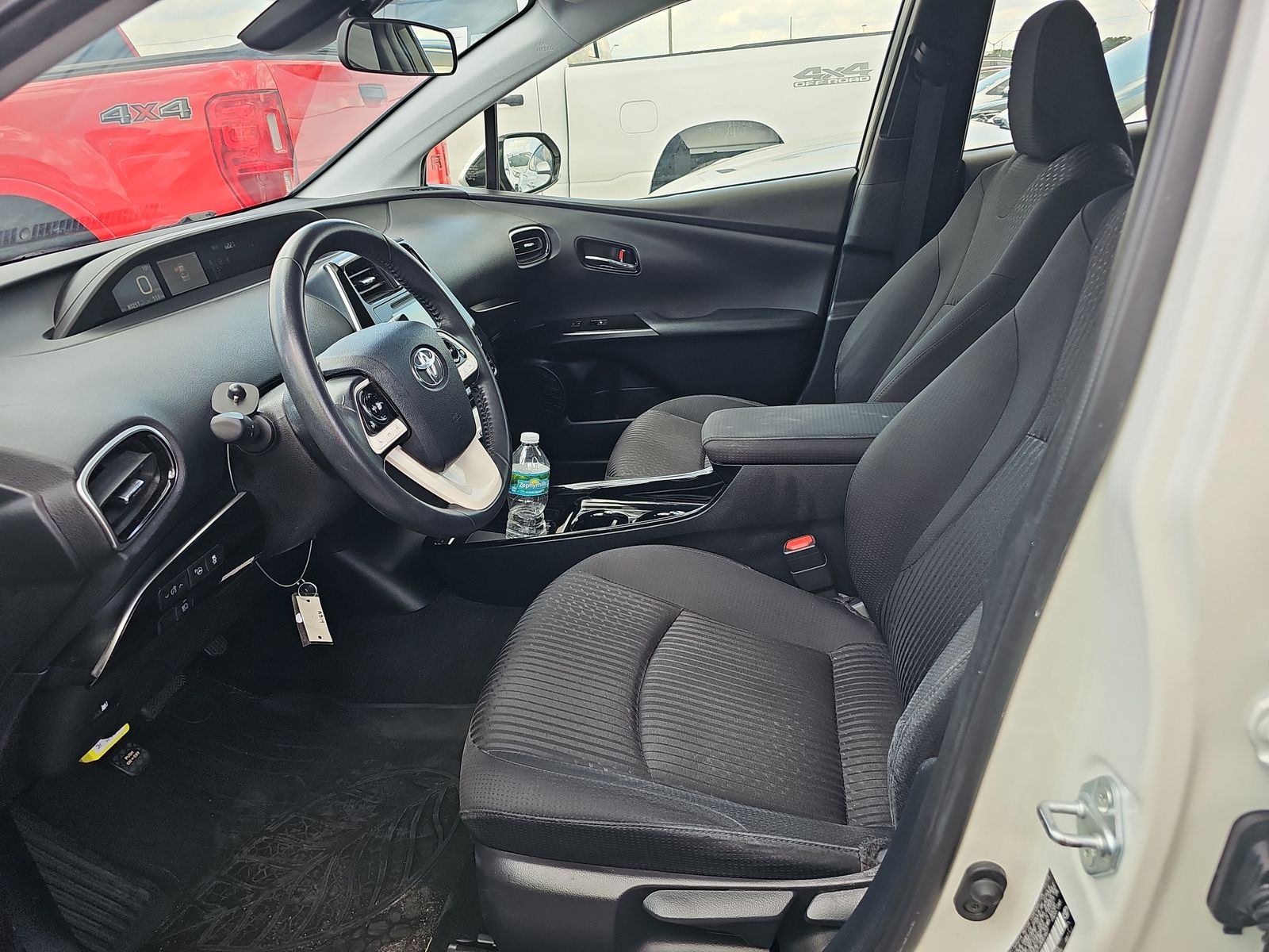 2018 Toyota Prius Three FWD