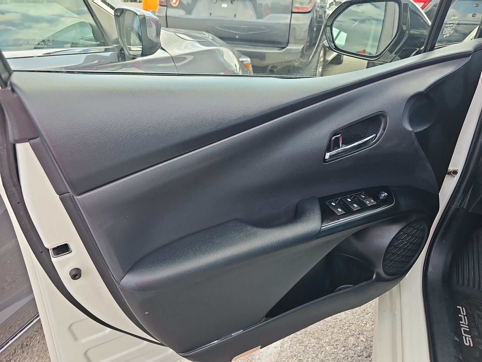 2018 Toyota Prius Three FWD