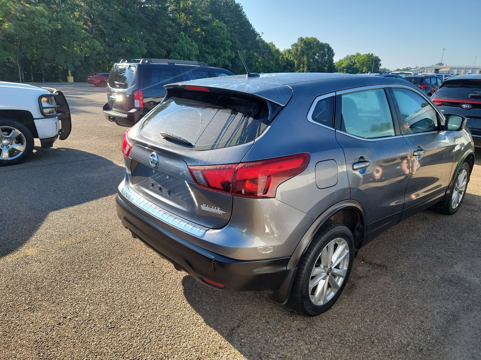 2019 Nissan Rogue Sport S FWD