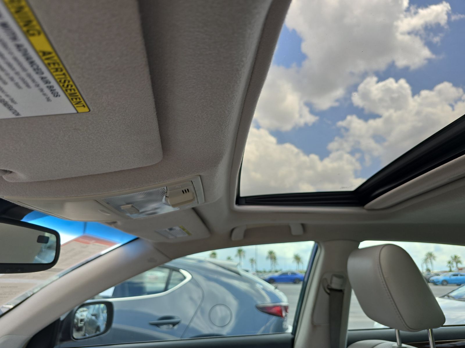 2010 Toyota Avalon Limited FWD