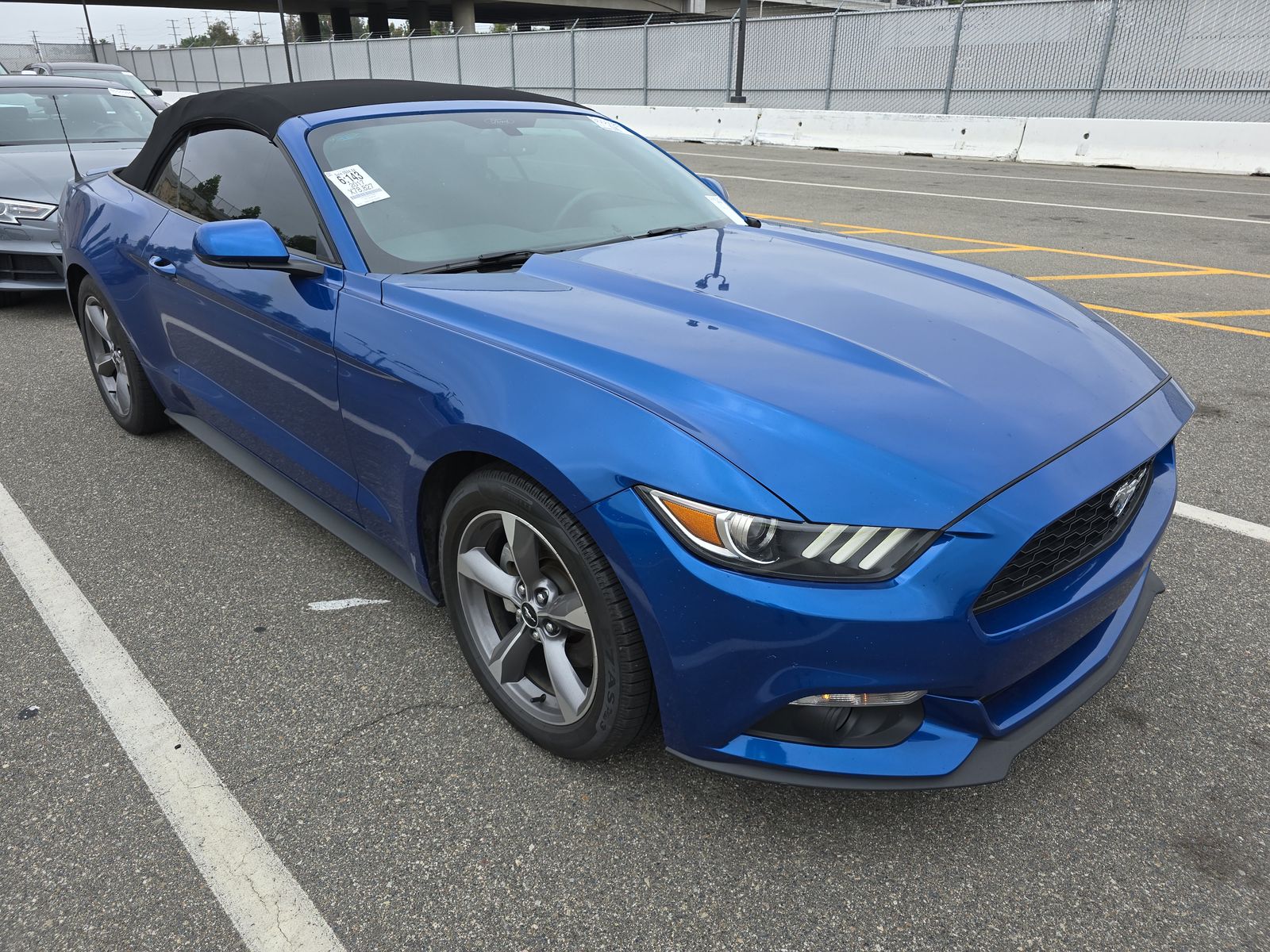 2017 Ford Mustang V6 RWD