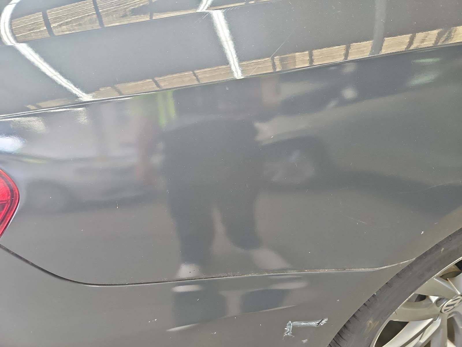 2018 Volkswagen Passat 2.0T R-Line FWD