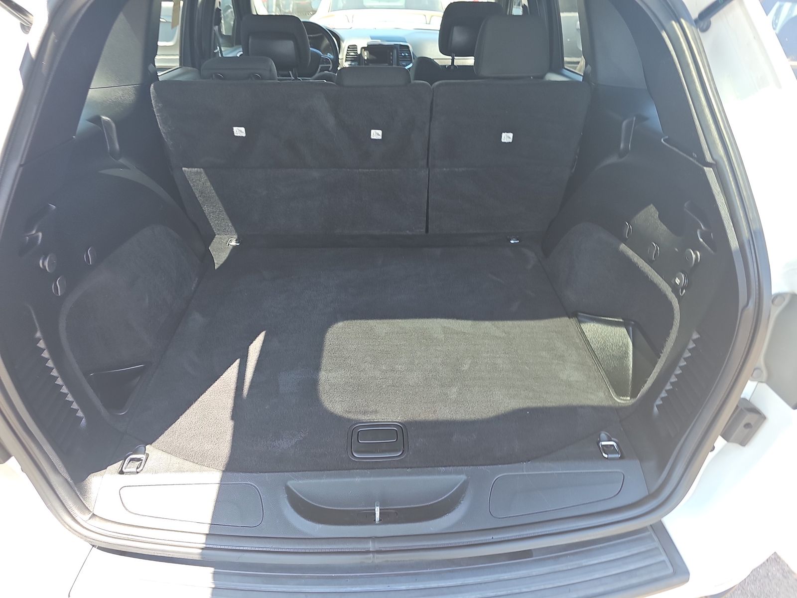 2016 Jeep Grand Cherokee Laredo RWD