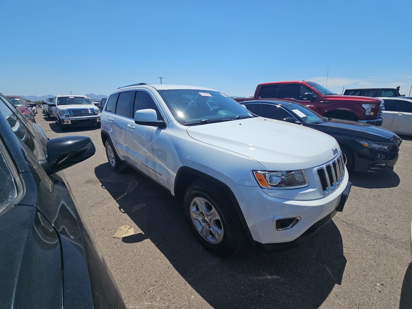 2016 Jeep Grand Cherokee Laredo RWD