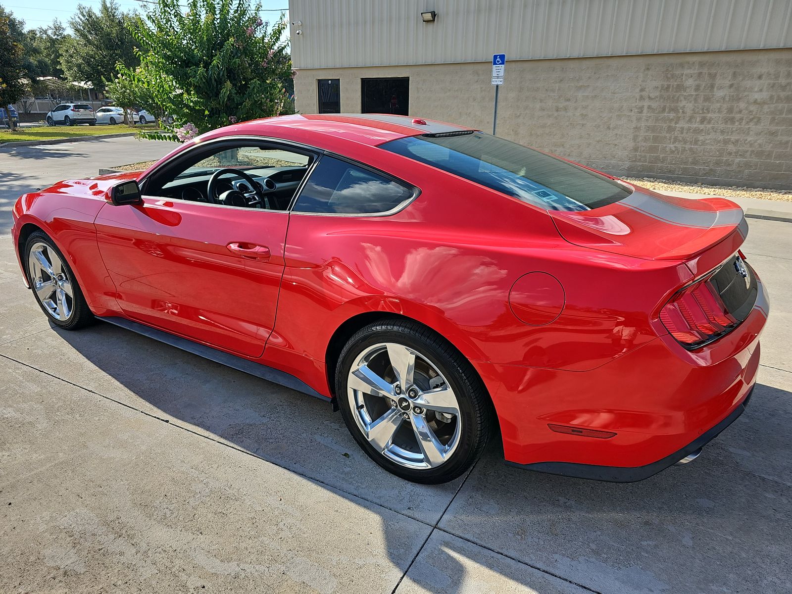 2018 Ford Mustang EcoBoost RWD