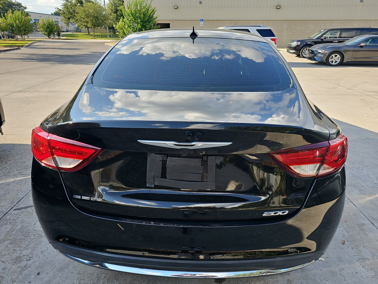 2016 Chrysler 200 Limited Platinum FWD