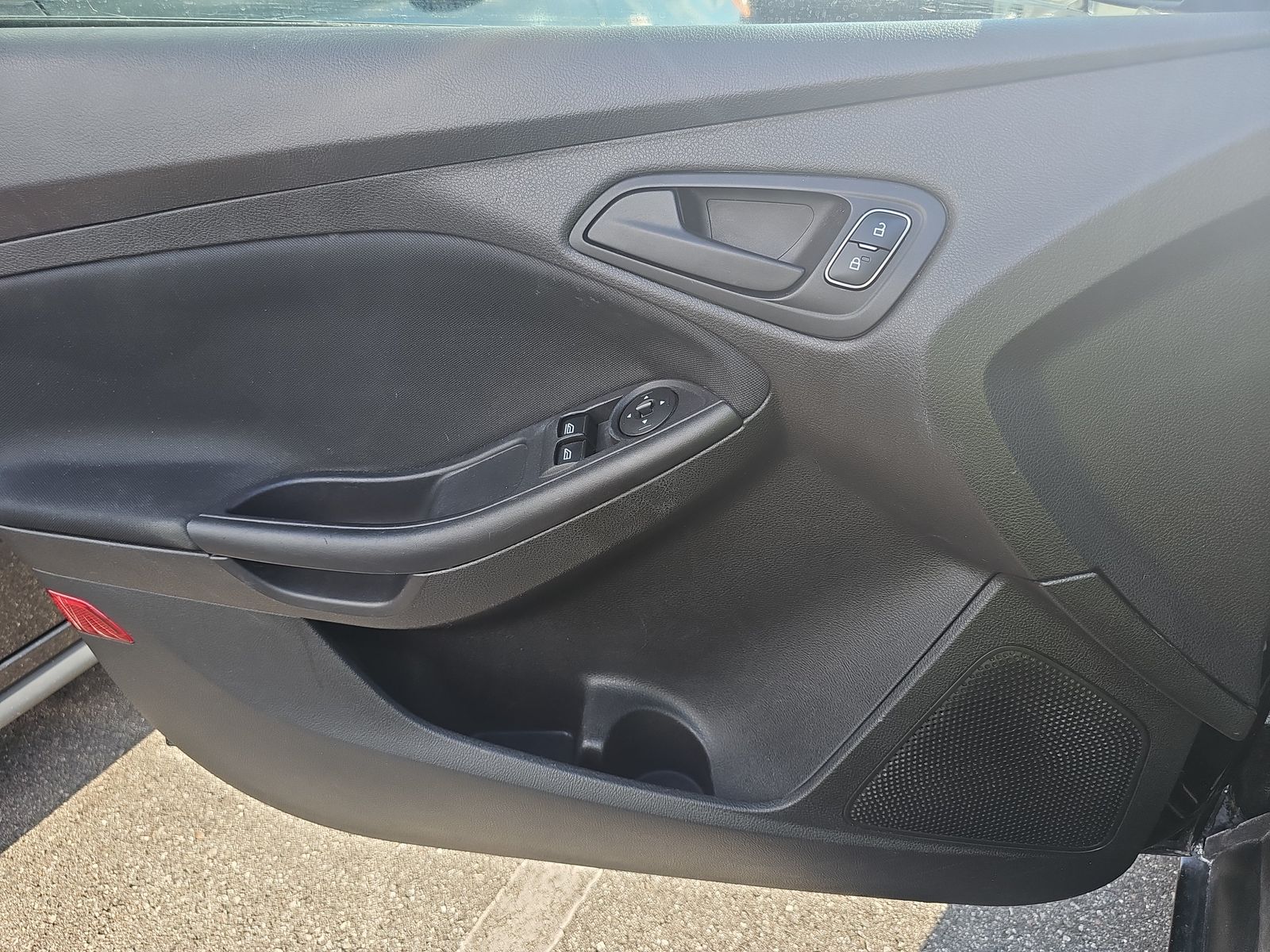 2016 Ford Focus S FWD
