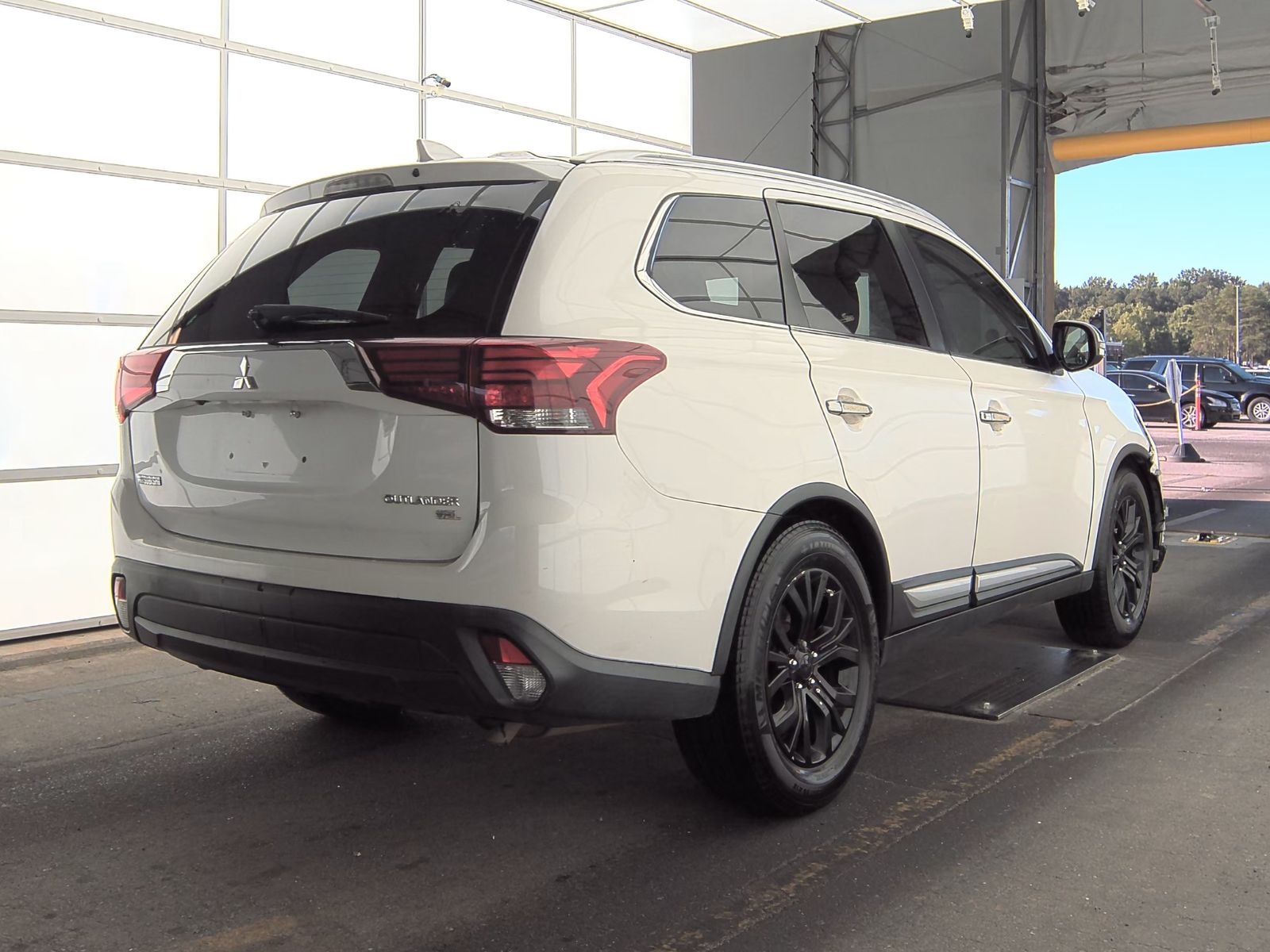 2017 Mitsubishi Outlander SE FWD