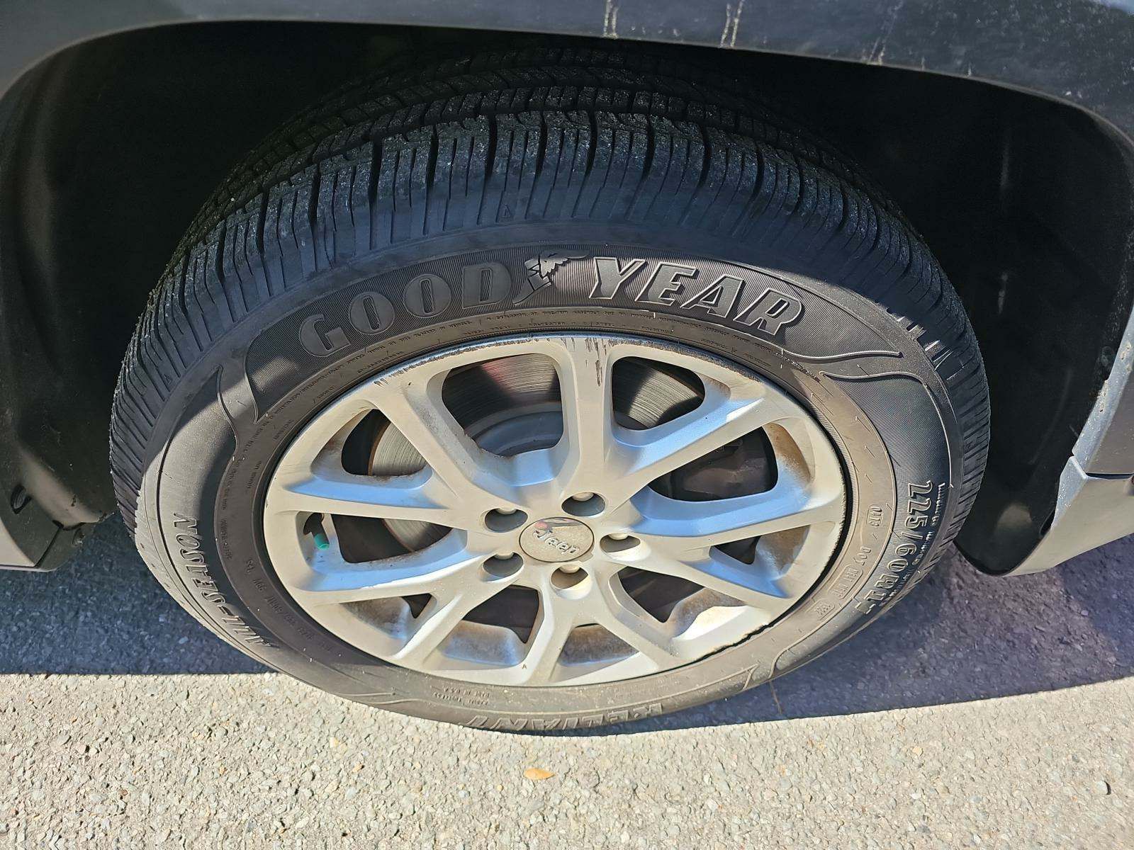 2016 Jeep Cherokee Latitude FWD