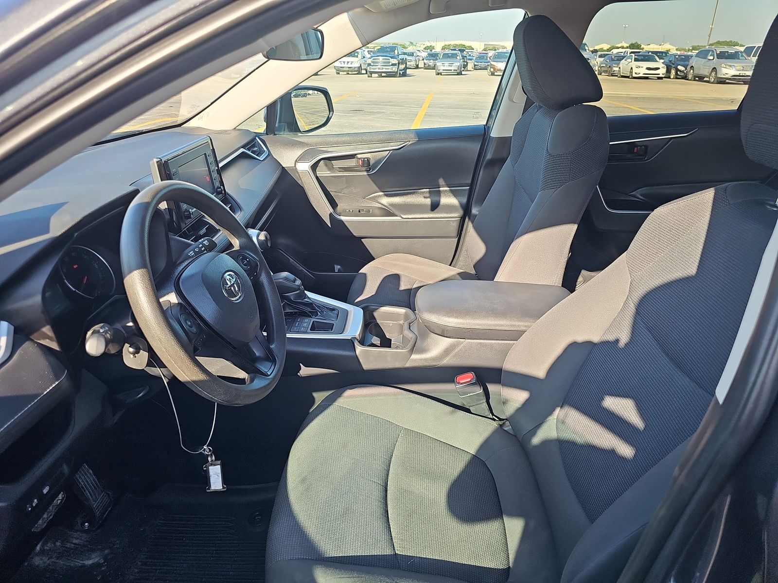 2019 Toyota RAV4 LE AWD