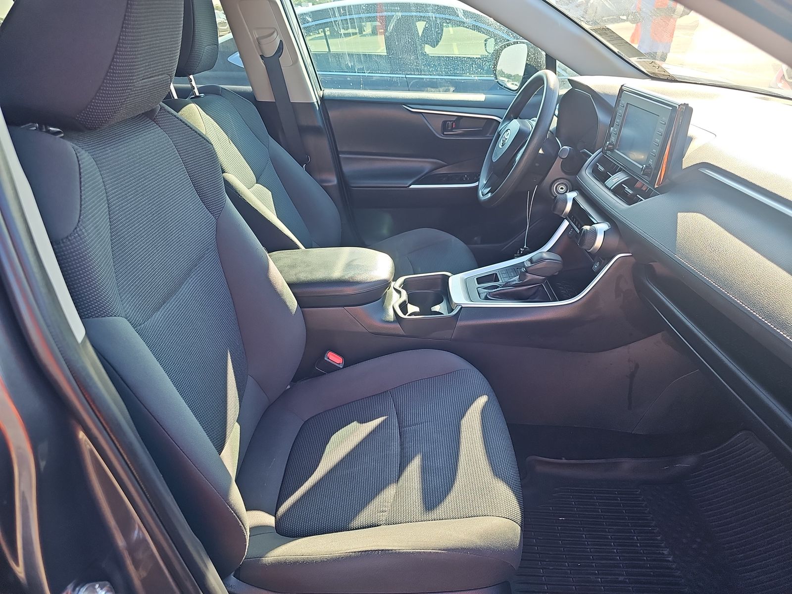2019 Toyota RAV4 LE AWD