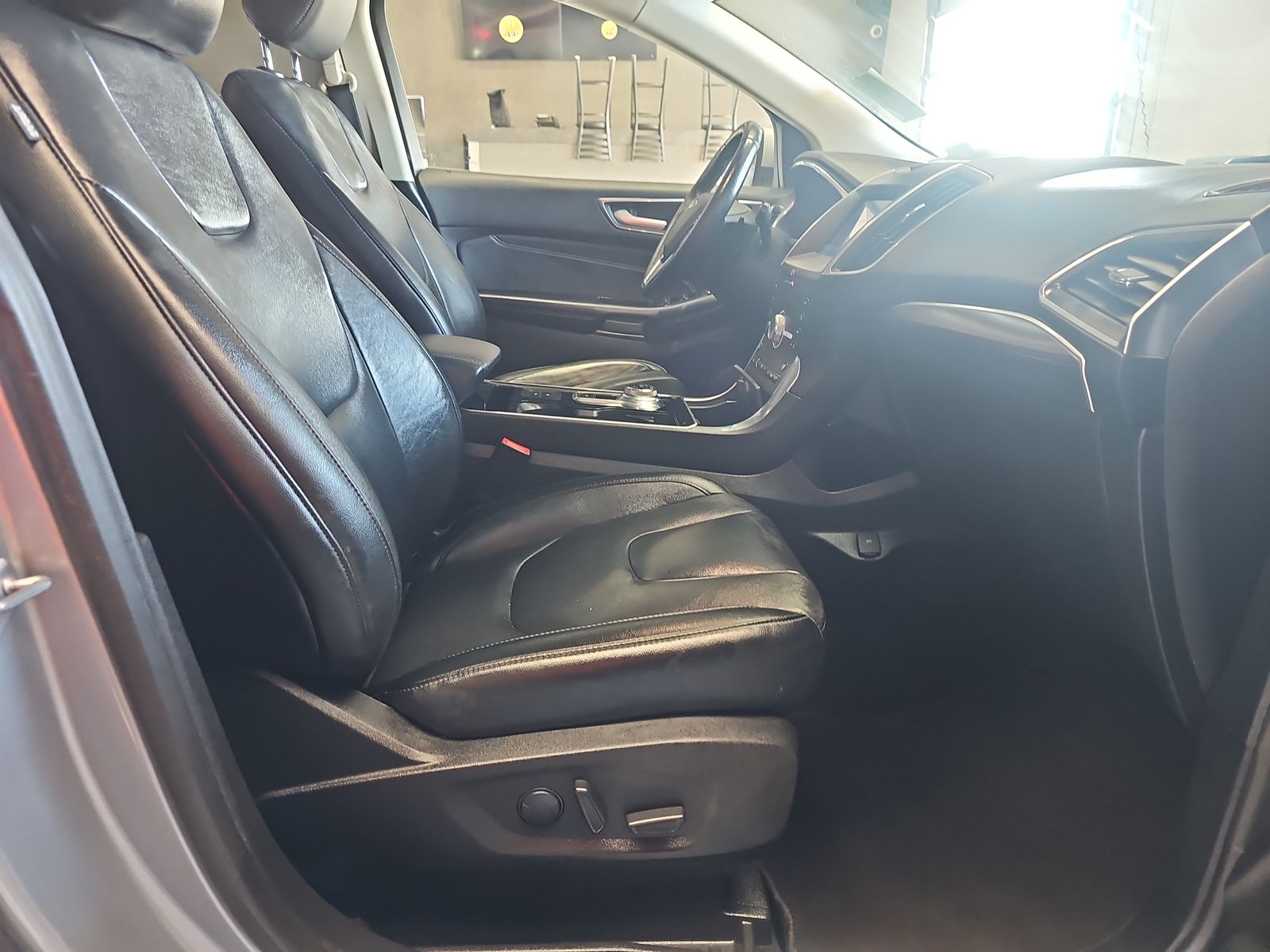 2020 Ford Edge Titanium AWD