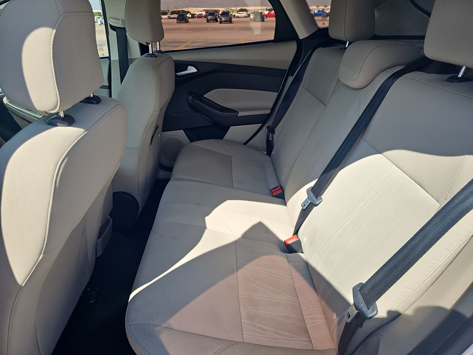2018 Ford Focus SE FWD