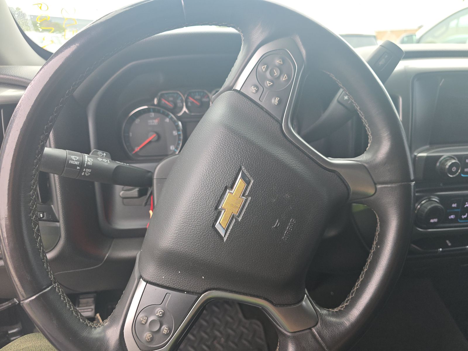 2017 Chevrolet Silverado 1500 LT RWD