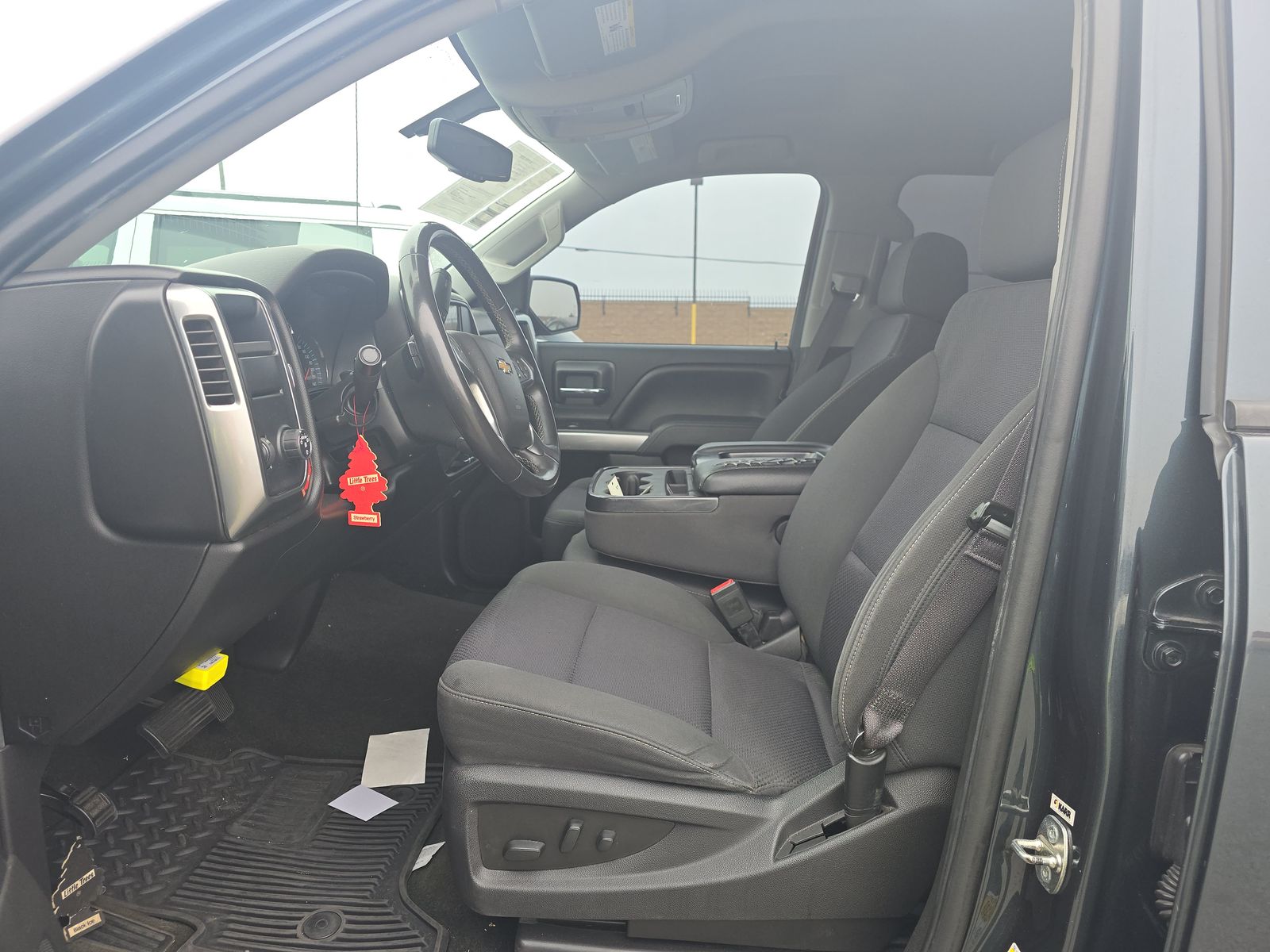 2017 Chevrolet Silverado 1500 LT RWD