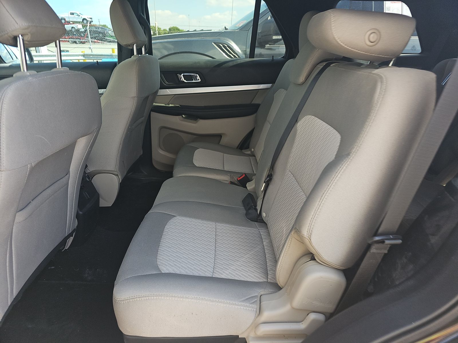 2019 Ford Explorer Base FWD