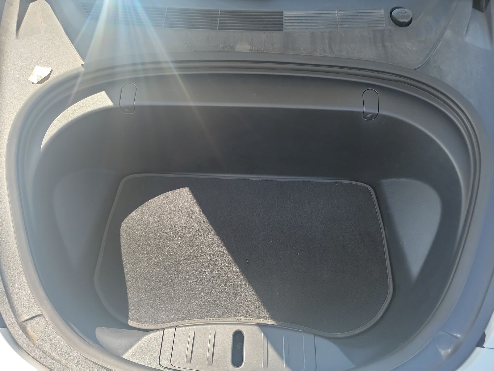 2018 Tesla Model 3 Long Range AWD