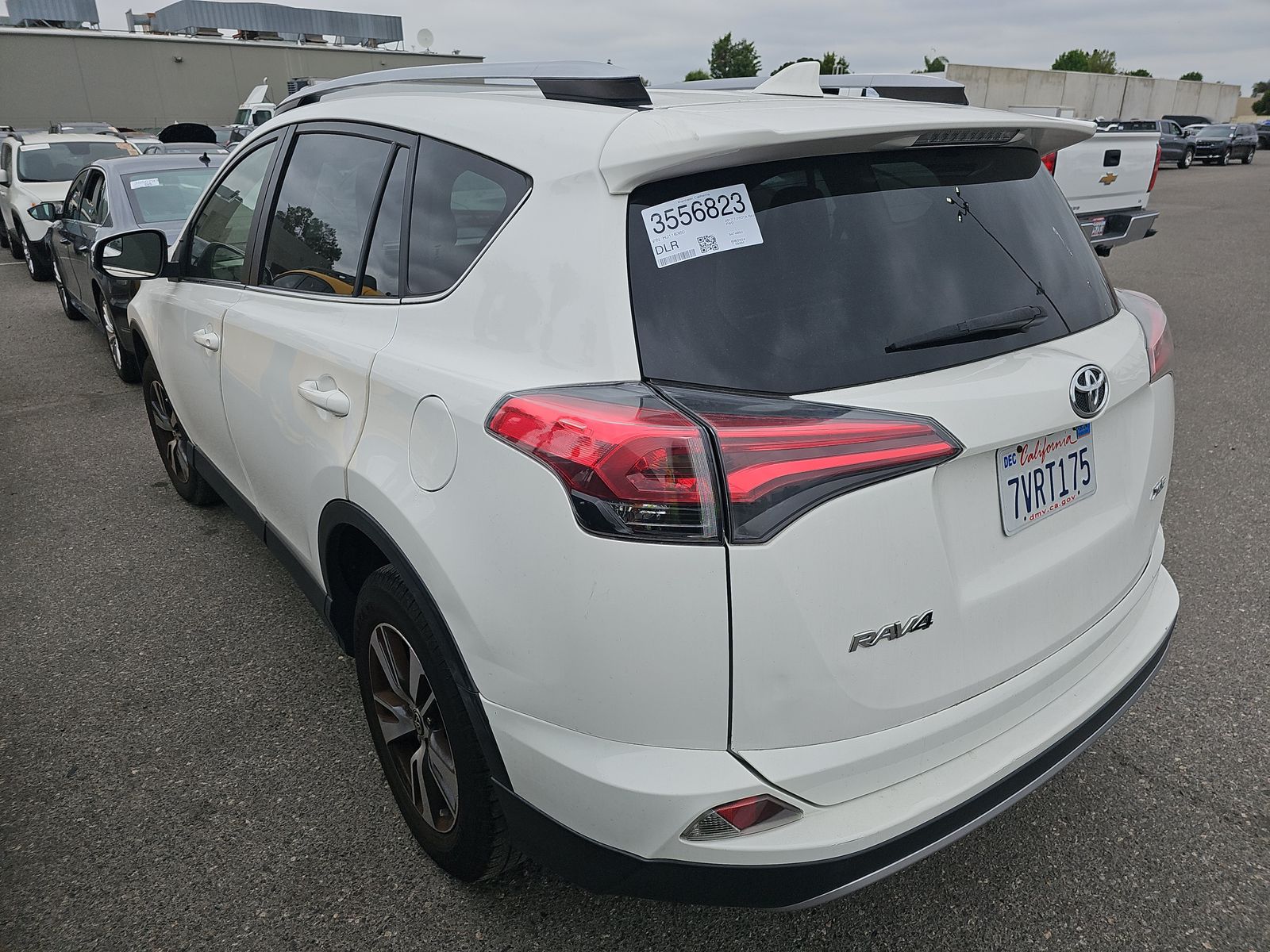 2017 Toyota RAV4 XLE FWD