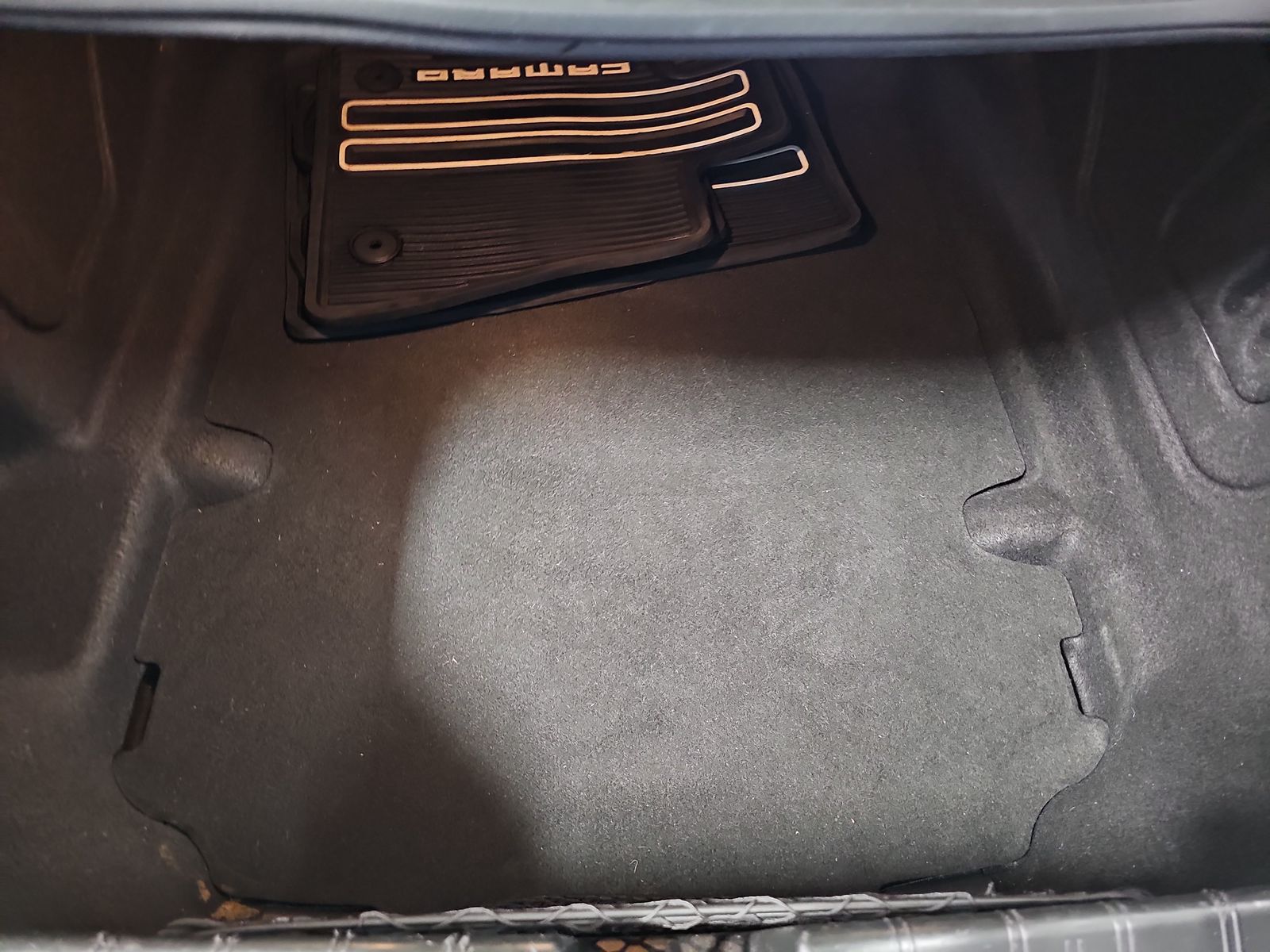 2019 Chevrolet Camaro 2LT RWD