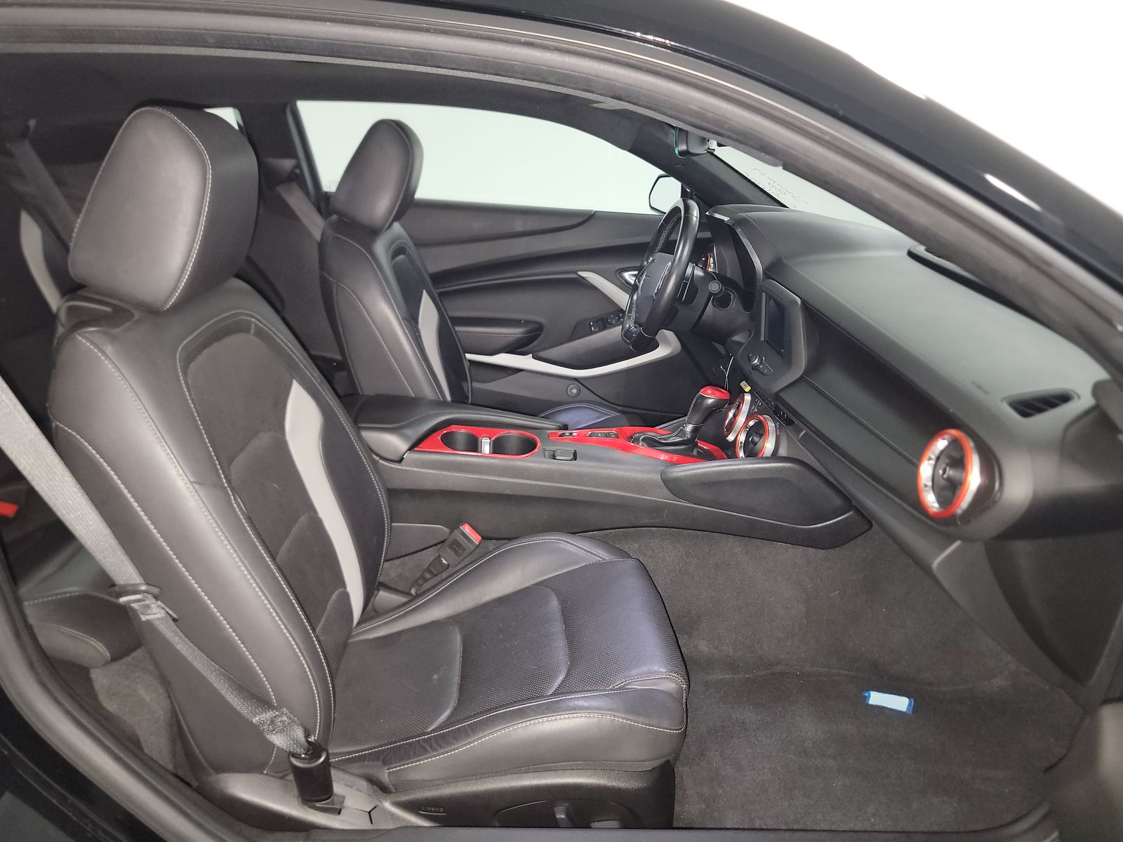 2019 Chevrolet Camaro 2LT RWD
