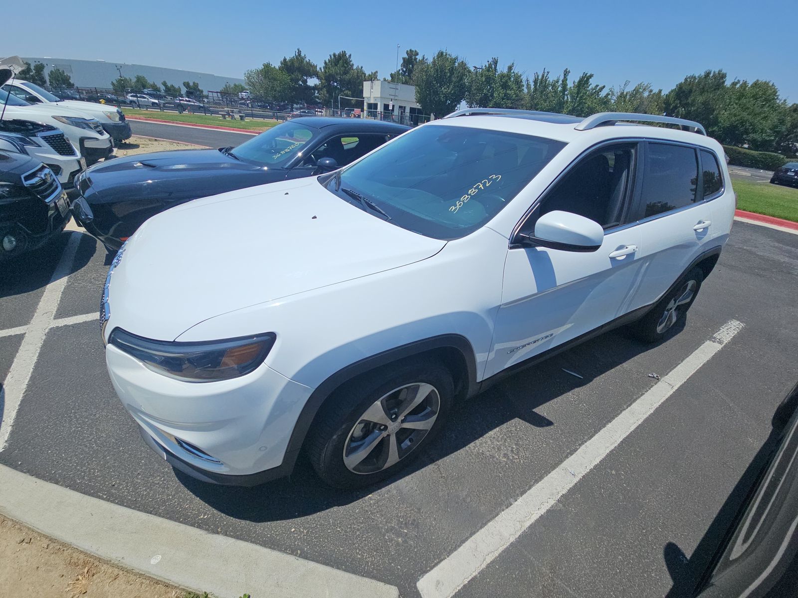2021 Jeep Cherokee Limited FWD