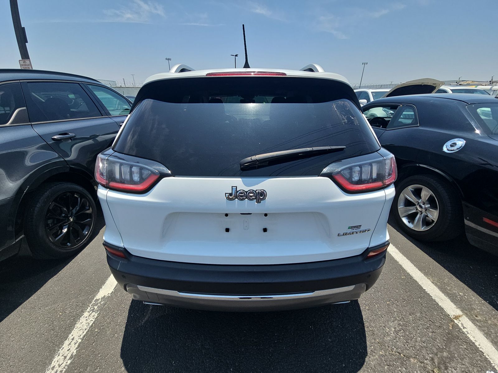 2021 Jeep Cherokee Limited FWD