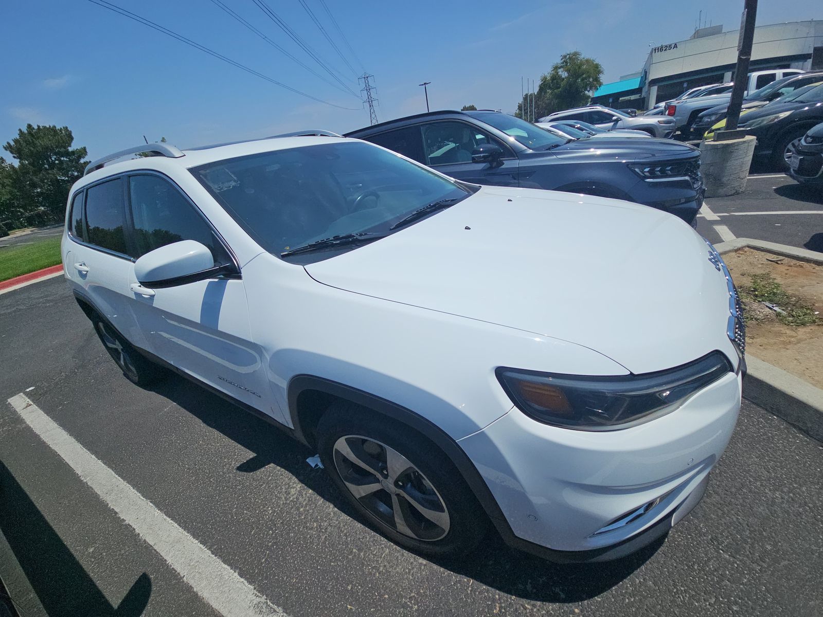 2021 Jeep Cherokee Limited FWD