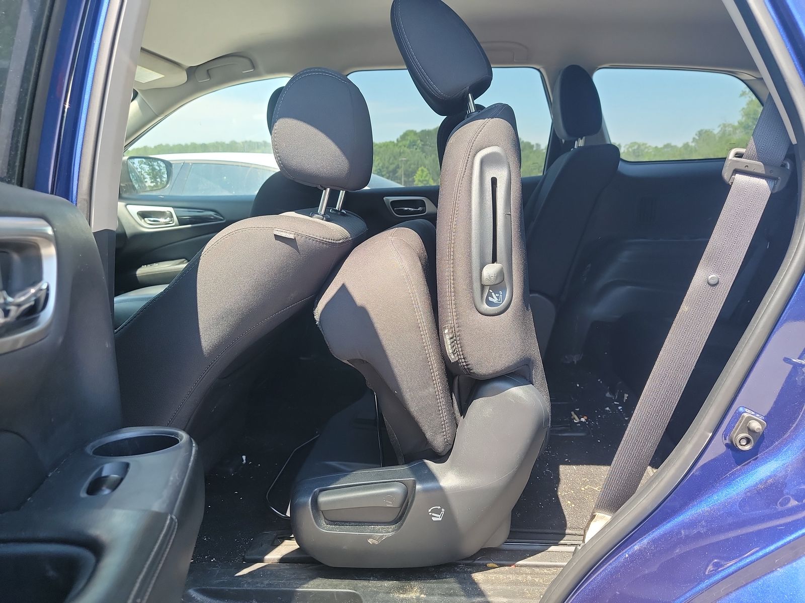 2018 Nissan Pathfinder SV AWD