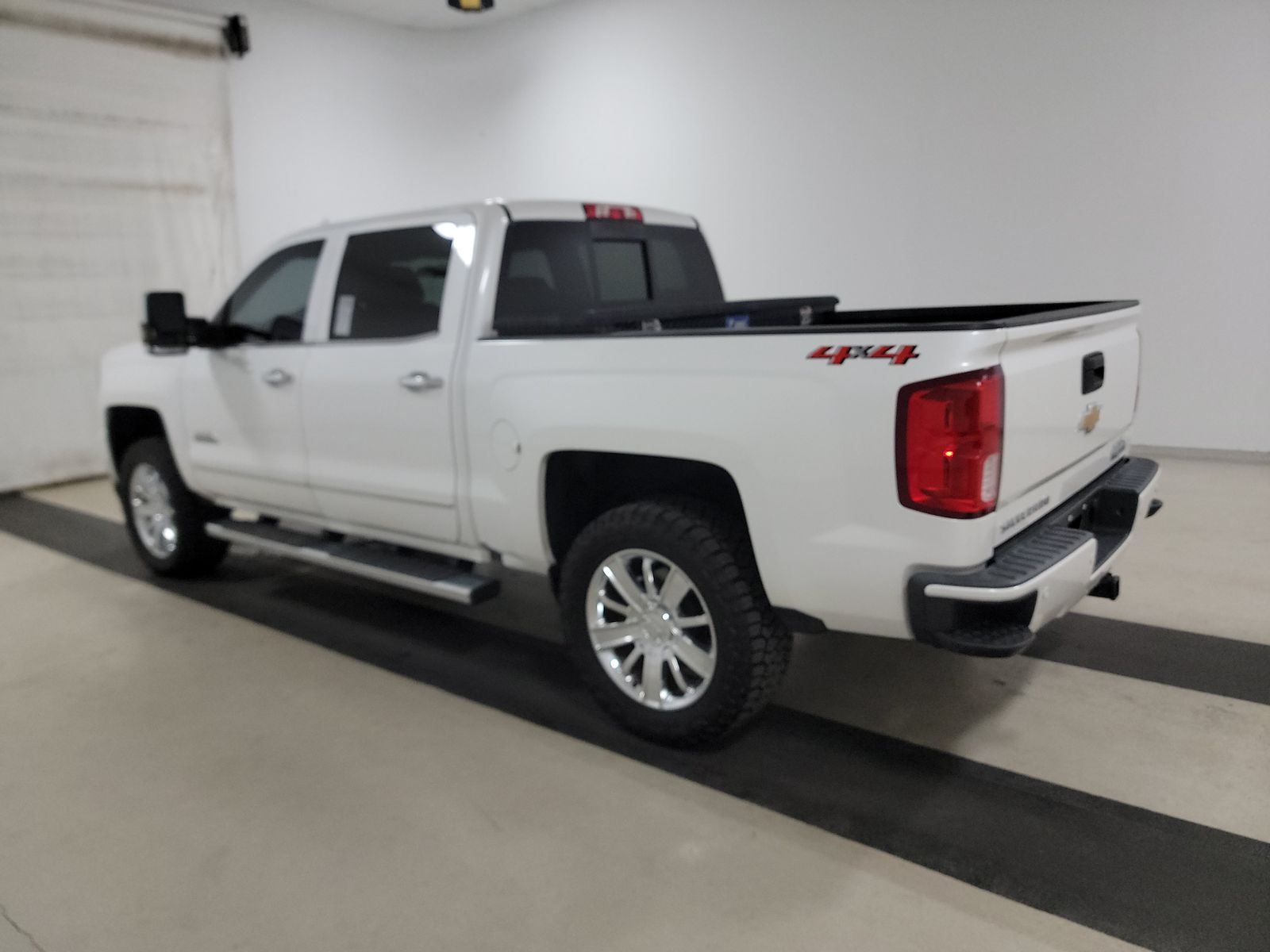 2018 Chevrolet Silverado 1500 High Country AWD