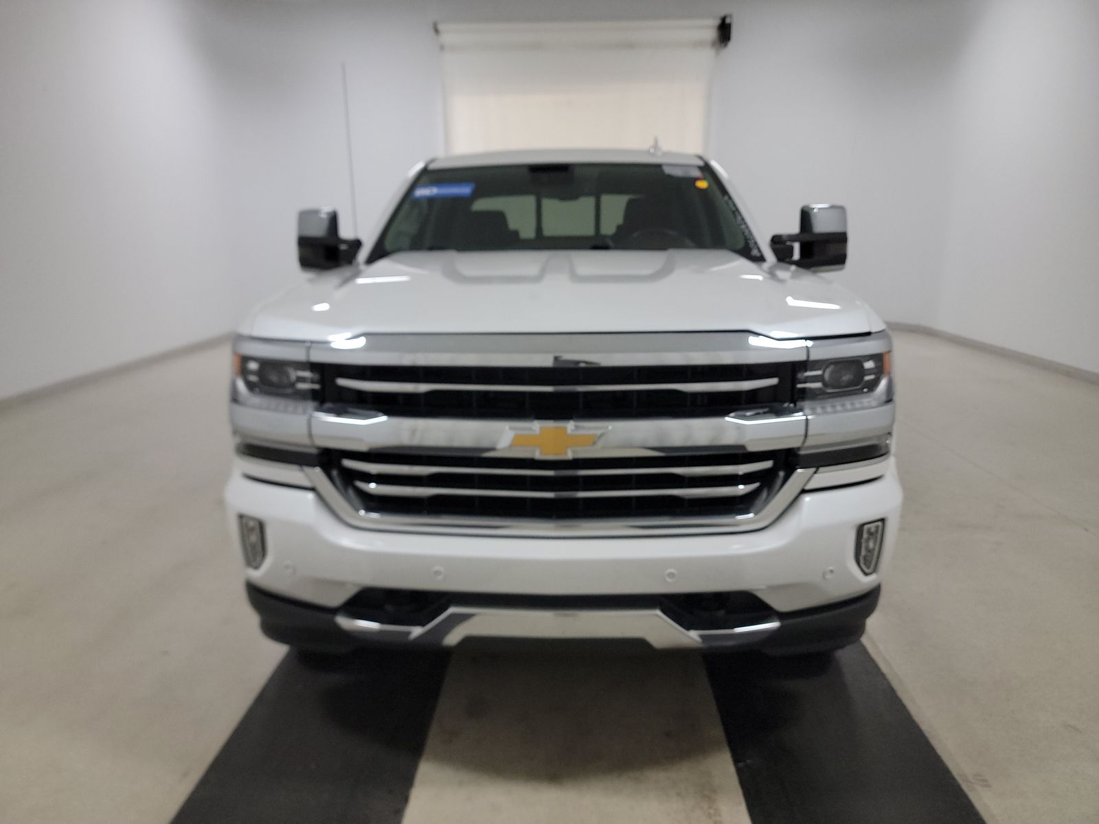 2018 Chevrolet Silverado 1500 High Country AWD