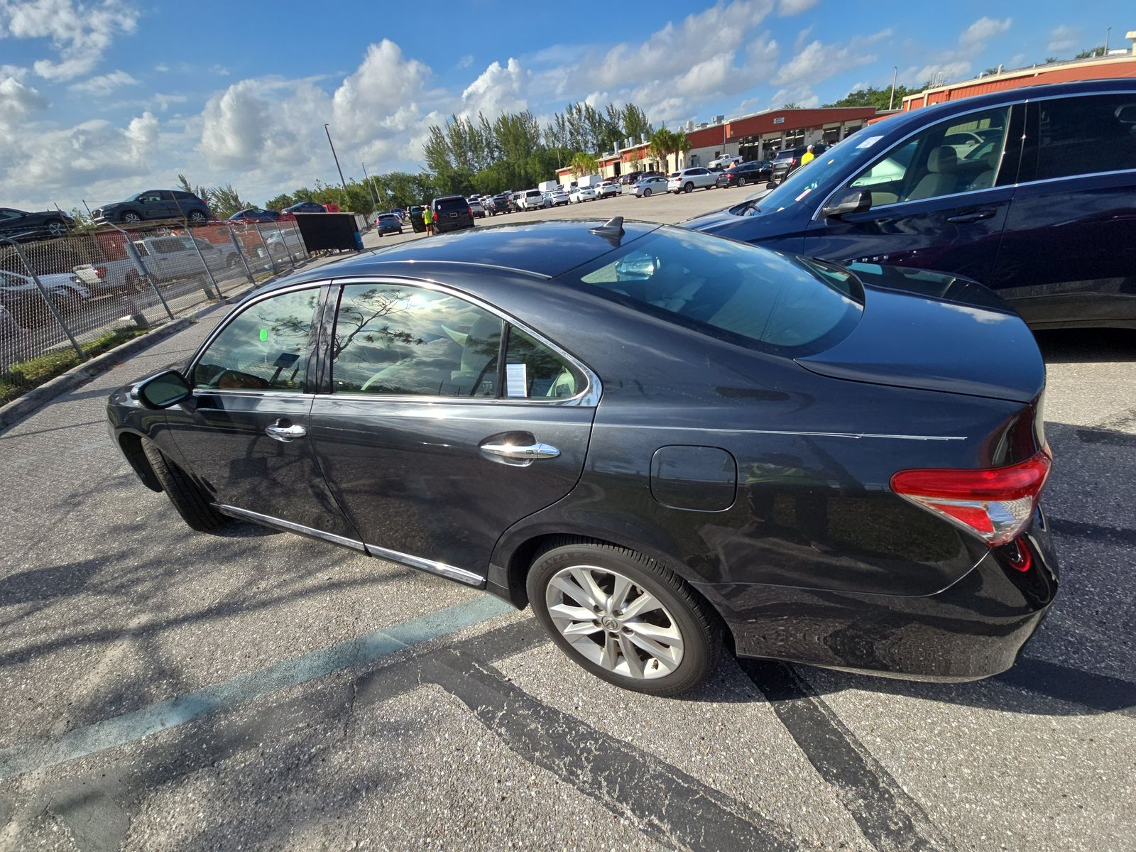 2011 Lexus ES ES 350 FWD